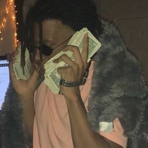 Meet your Posher, Armand